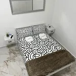 Chic Flat דירה